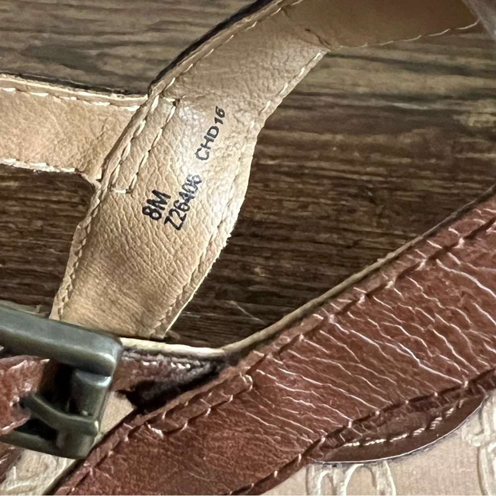 BOC Brown Leather Beaded and Jeweled‎ Thong Toe Sandals Women's 8 - Picture 7 of 12